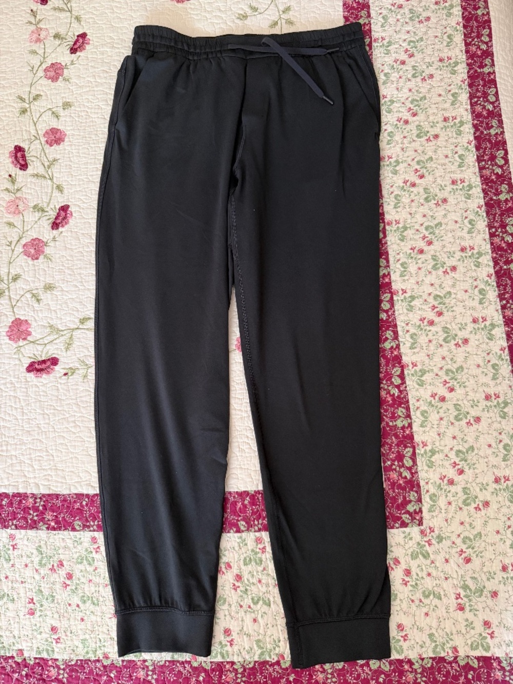 Lululemon Soft Jersey Jogger Men’s L Regular – Black